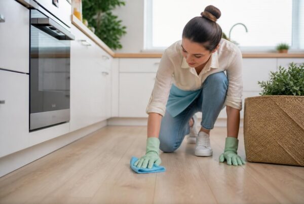 Cleaning and Pest Control: Essential Protection Guide 5 Cleaning and Pest Control Essential Protection Guide